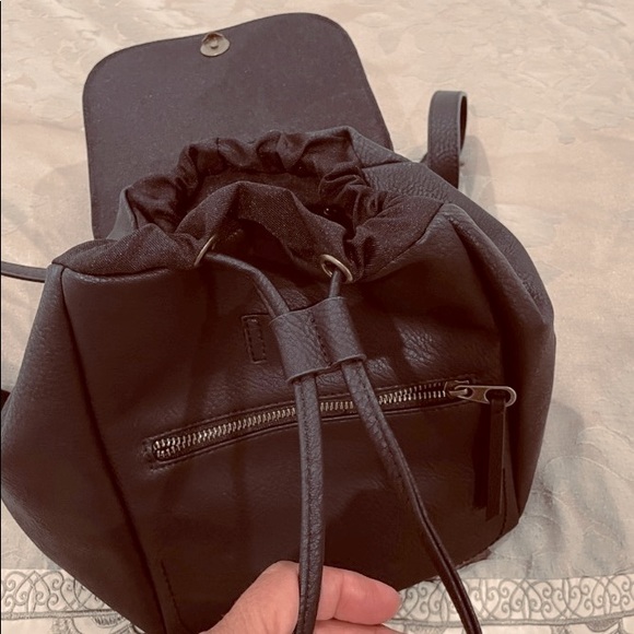 target universal thread tote bag